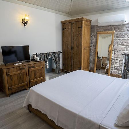 Villa Pietra Butik Otel Ayvalı Dış mekan fotoğraf